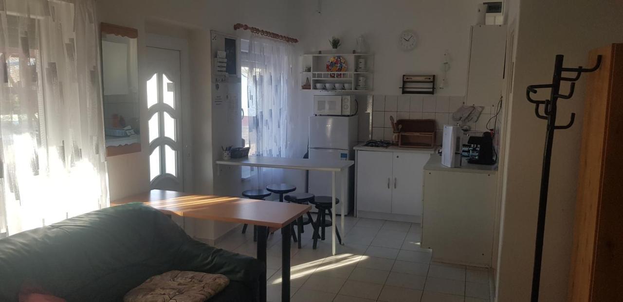 Harmonia Paraszthaz Es Apartman Poroszló Εξωτερικό φωτογραφία